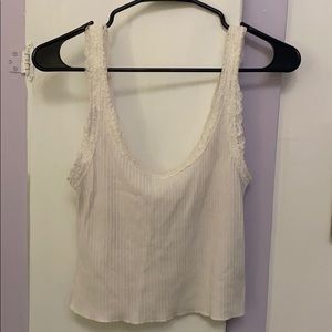 White lace slightly cropped tank top